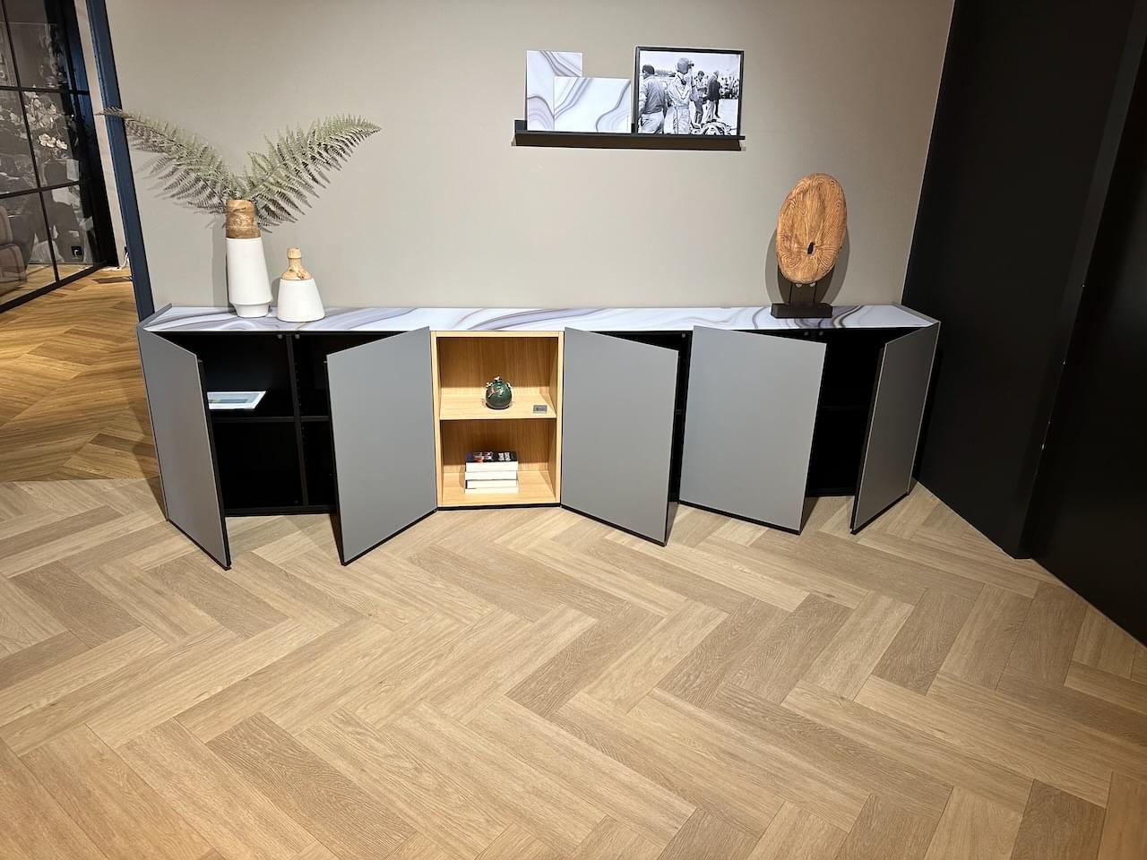 staand dressoir 3.0m breed in Fenix®️ Grigio Antrim