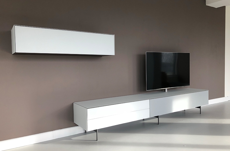 leerling Leidingen Dezelfde Het origineel in tv-meubels op maat heet Spectral Smart furniture. -  Spectral.nl
